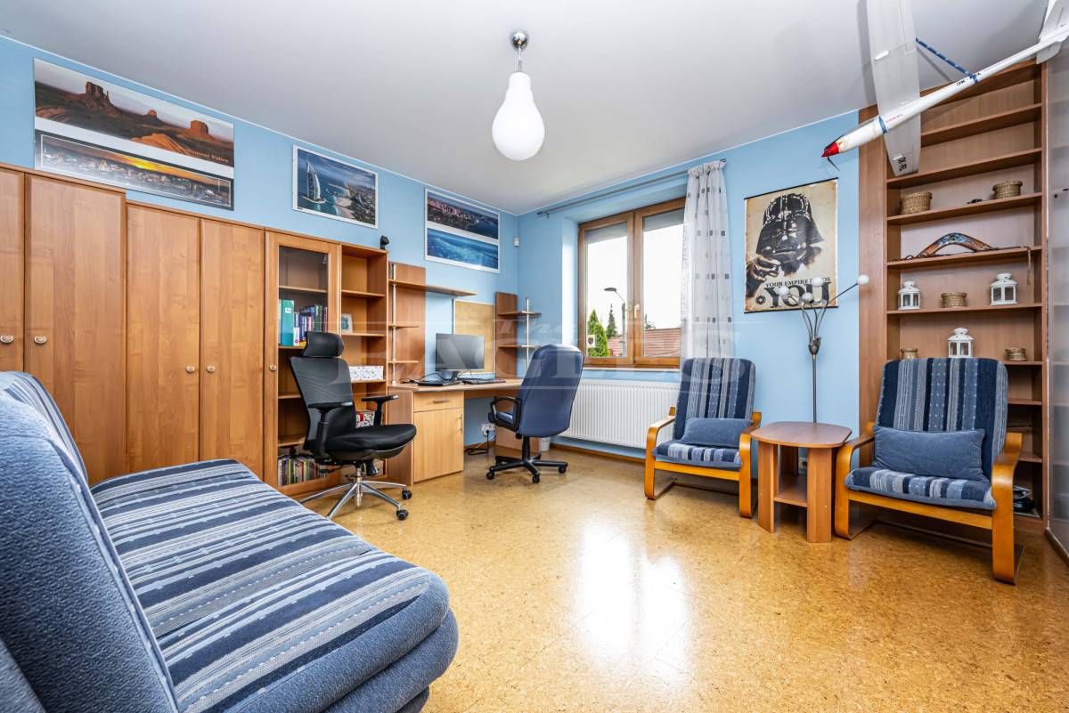 Wygodny dom – 240 m2 | 6 pokoi | Wilanów
