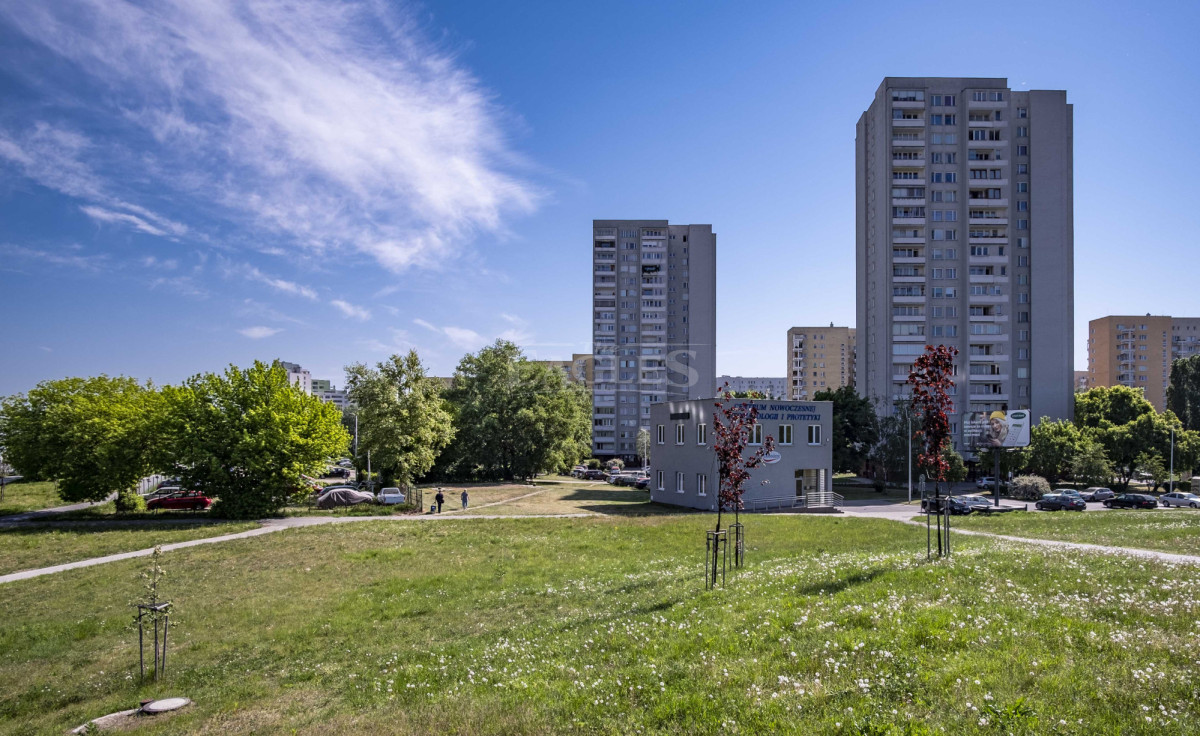 Żoliborz – 2 pokoje z oddzielną kuchnią