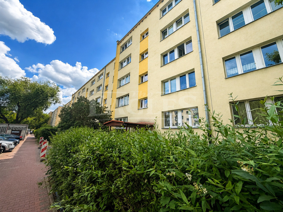 Na sprzedaż funkcjonalne mieszkanie 2-pokojowe – 4