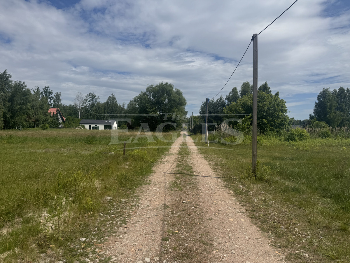 Działka budowlana 1141 m² w Wiązownie