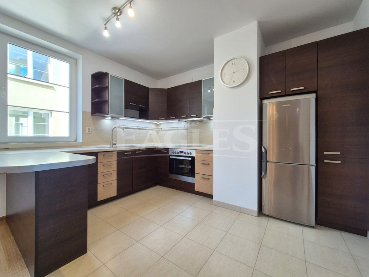 Sprzedaż-3 pokoje/ 64,67 m² z balkonem/Piaseczno