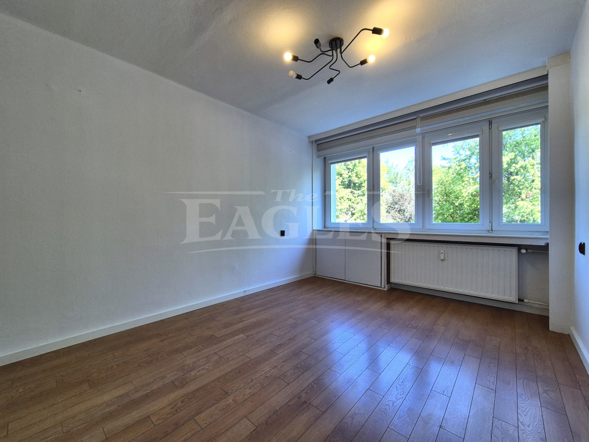 Sprzedaż-2 pokoje/ 42,50 m² z balkonem/Grochów